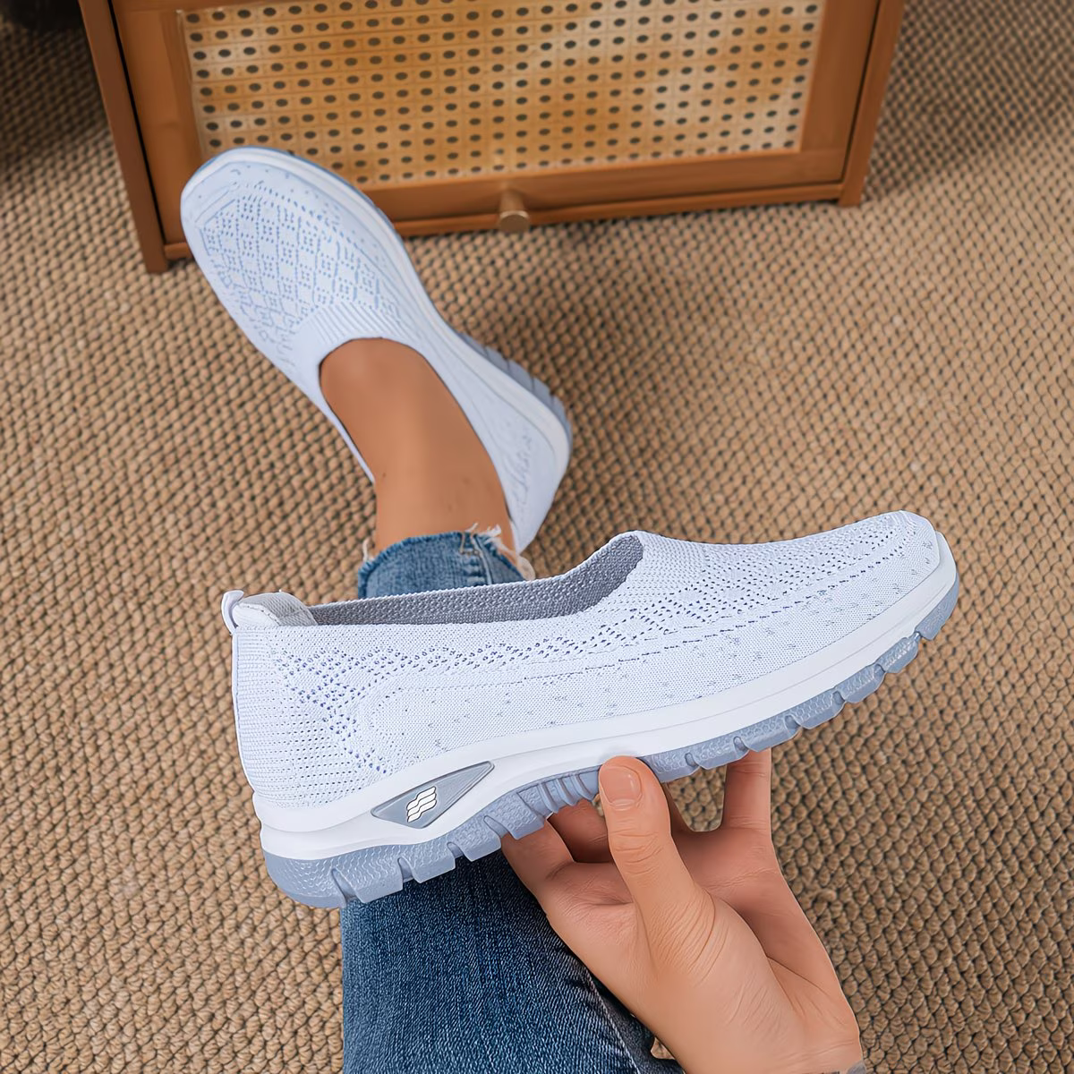 Women's Breathable Shock-absorbing Slip-On Sneakers for Hiking, Commuting, Sports, Daily Wear - Easy On/Off Design