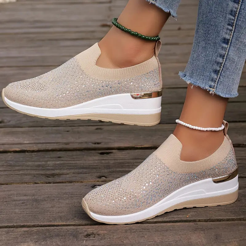 Women's Rhinestone Decor Platform Sneakers Slip-On Outdoor Shoes