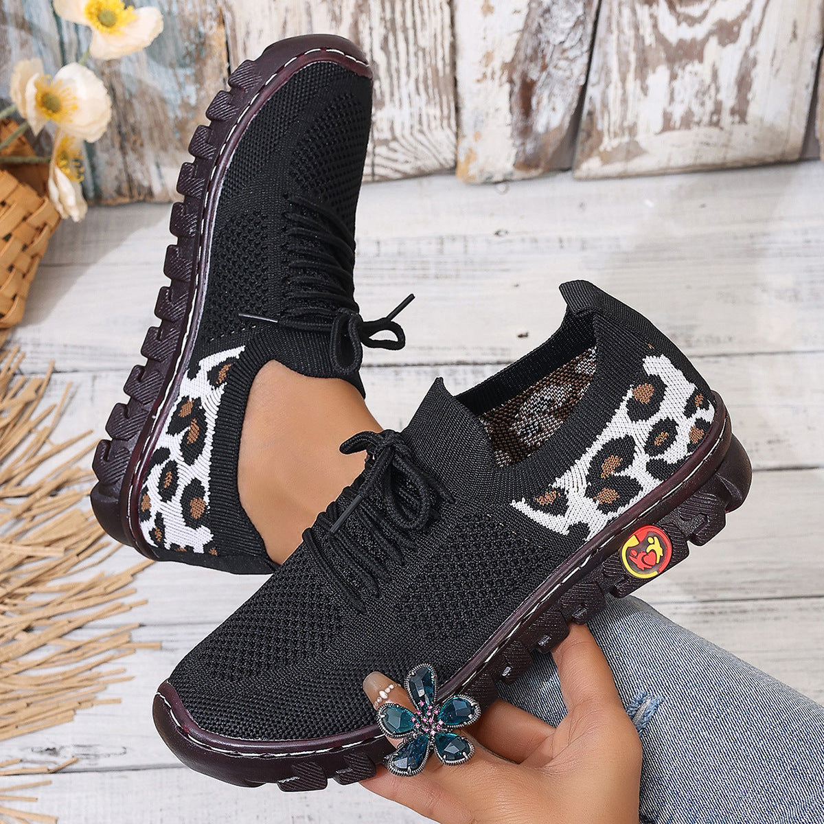 Women's Lightweight and Breathable Slip-On Sneakers