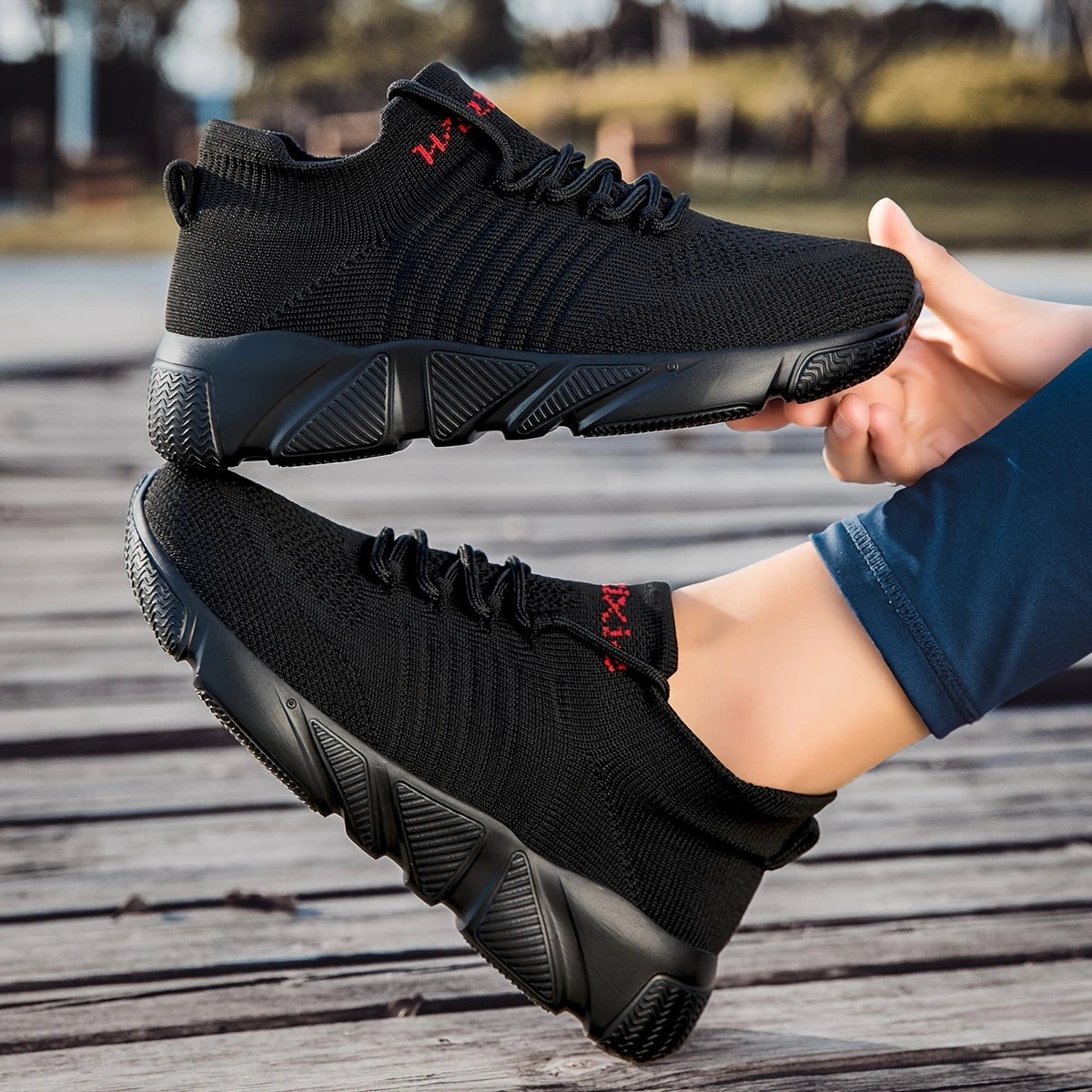 Plus-Size Wide Toe Box Lightweight&Breathable Sneakers Walking Shoes