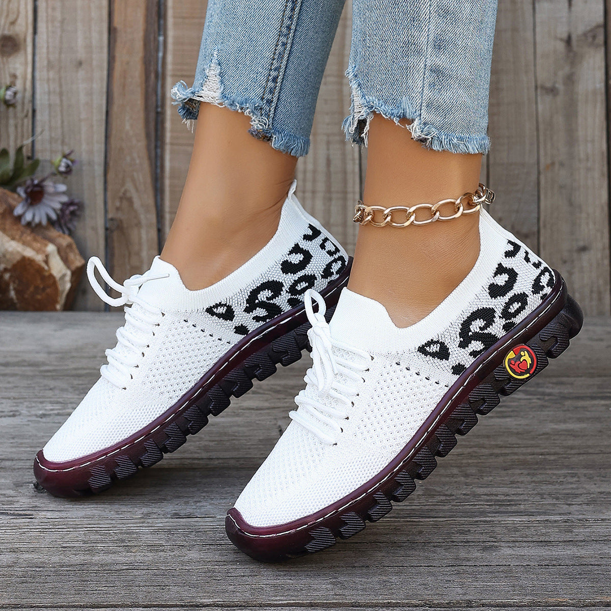 Women's Lightweight and Breathable Slip-On Sneakers