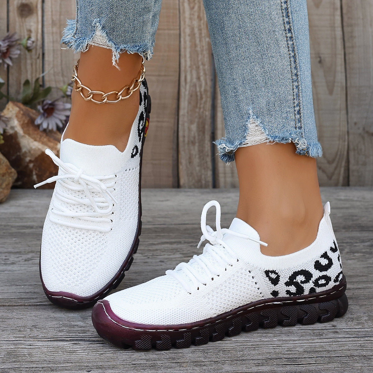 Women's Lightweight and Breathable Slip-On Sneakers