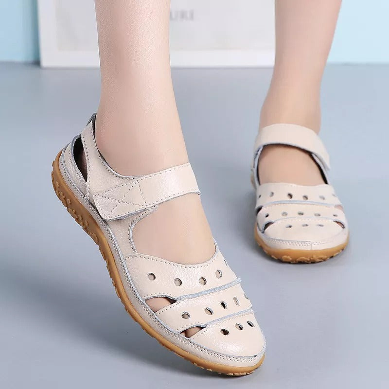 2022 New Hollow Women‘s Shoes
