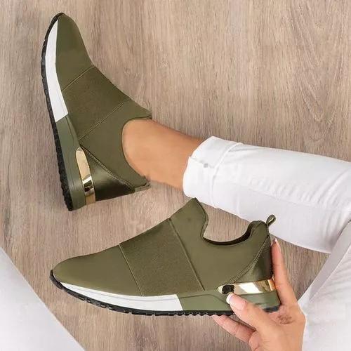 PREMIUM CASUAL SNEAKER