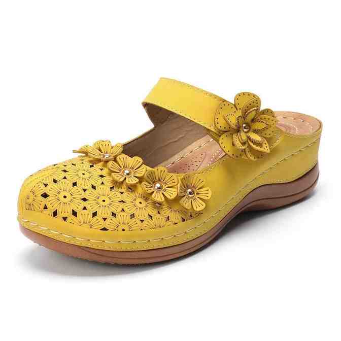 FLAT ROUND TOE CASUAL SANDALS