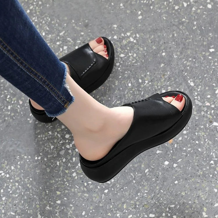 Women‘s Comfortable Cowhide Leather Sandals