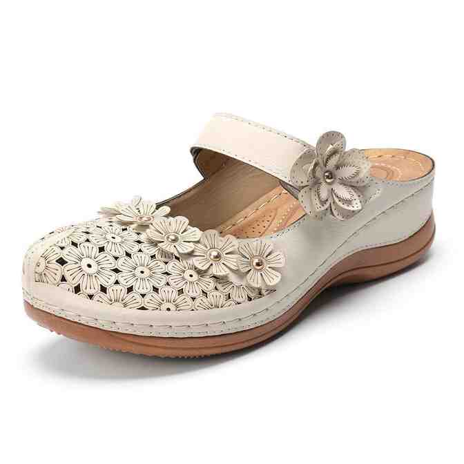 FLAT ROUND TOE CASUAL SANDALS